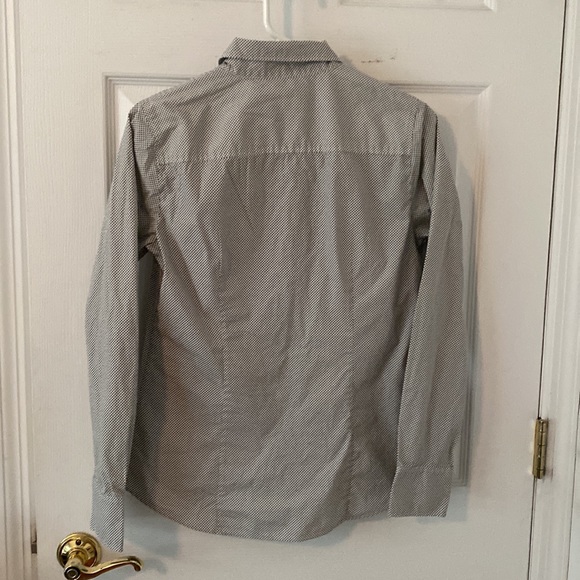 J. Crew Patterned Button Down Size Small - Picture 2 of 2